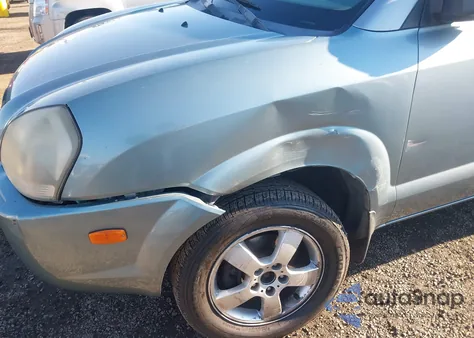 2005 Hyundai Tucson Gl z USA, uszkodzony, nr VIN KM8JM12BX5U221842